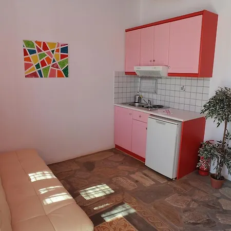 アパート Drosoulites アギオス・イオアニス